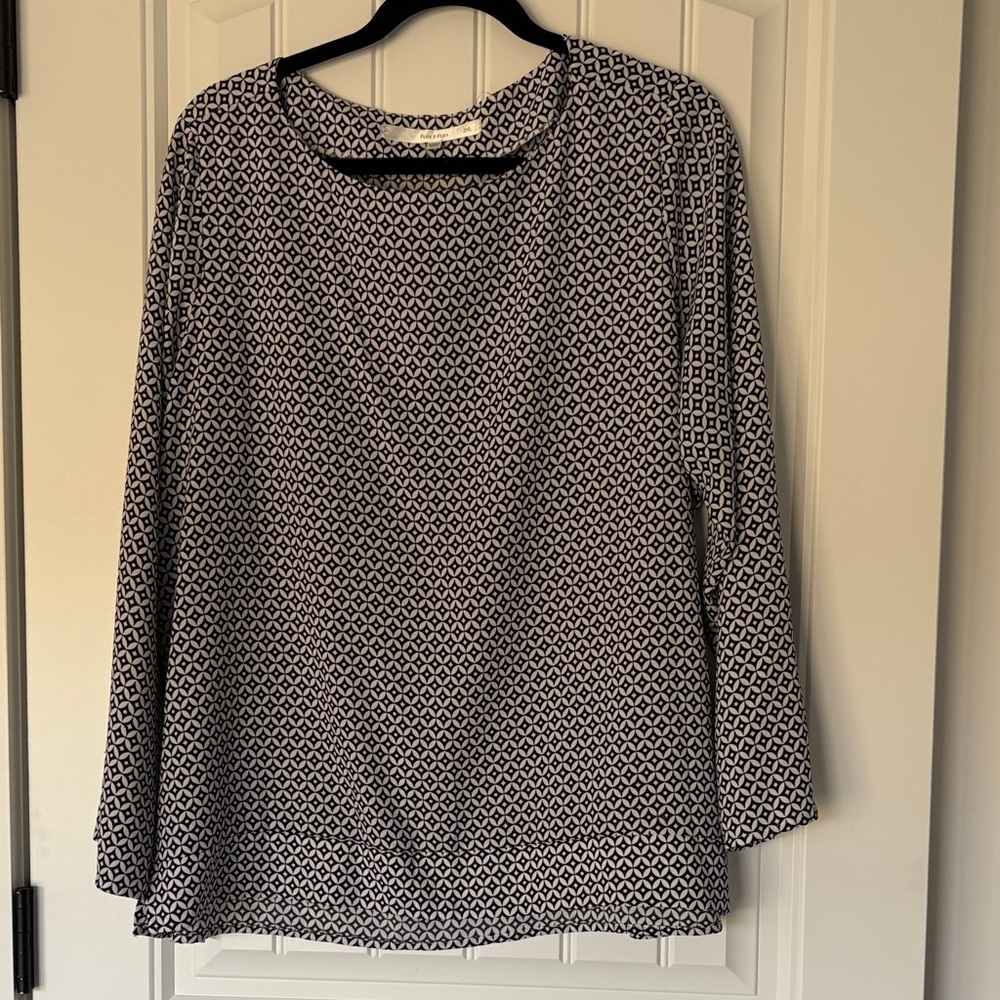 Fun 2 Fun Black and White Patterned Blouse